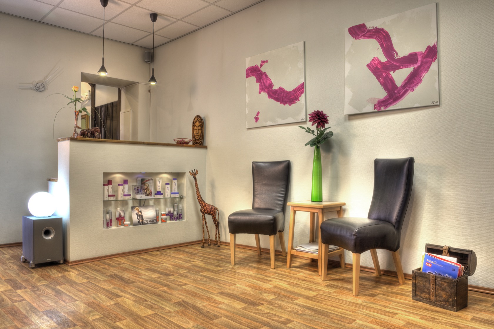 Wartebereich im Salon